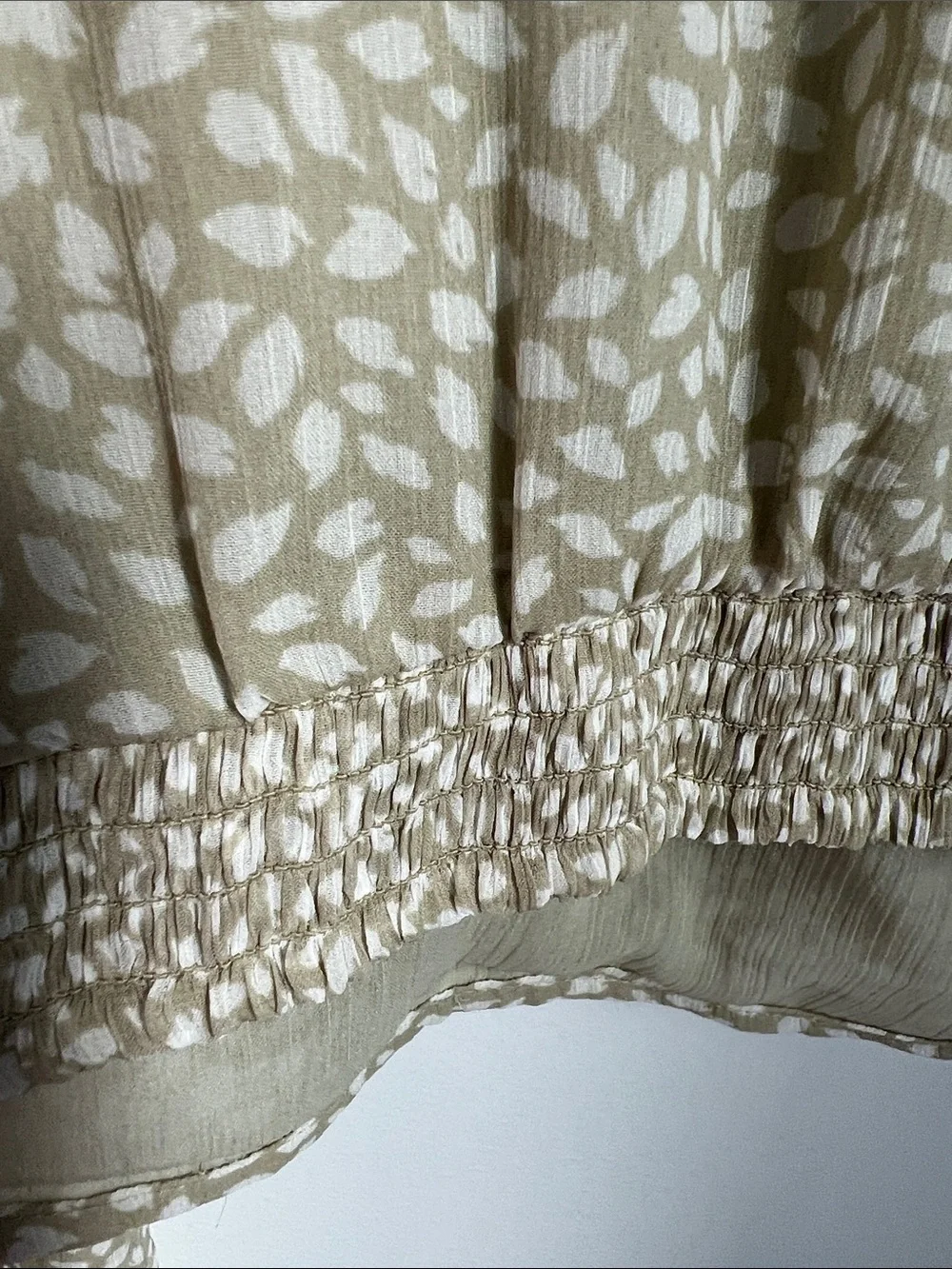 Abercrombie & Fitch | Cream Printed Wrap Blouse Business Casual NWT Size M